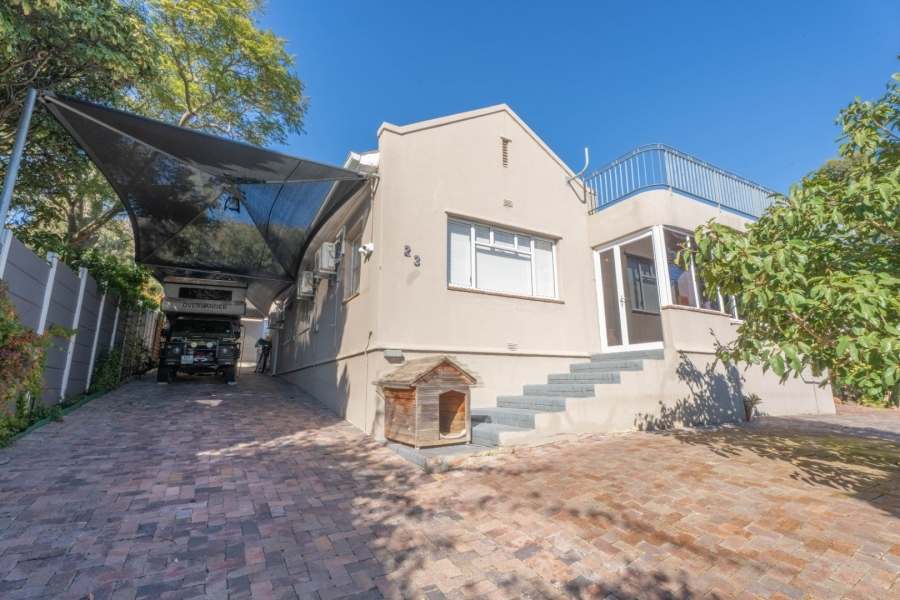 3 Bedroom Property for Sale in Mountainside Western Cape